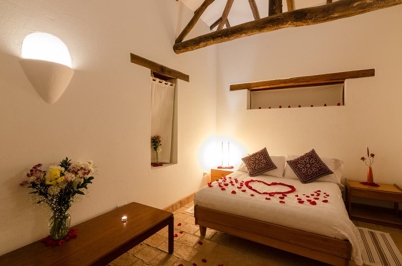 Hostal Casa Del Arte Robles Zewnętrze zdjęcie